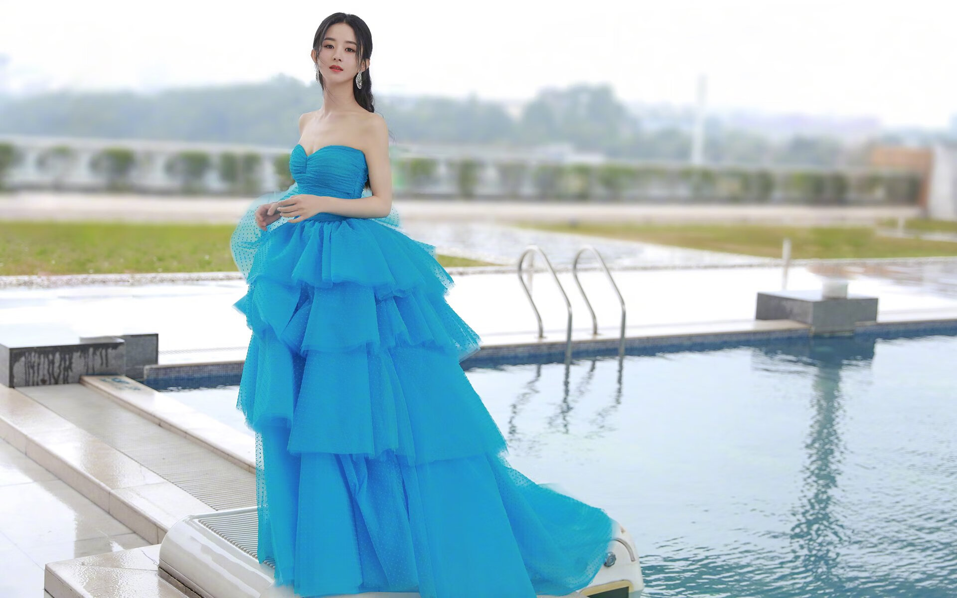 伯纳乌的地球村之夜,当韩国逆转巴萨,维尼修斯成为关键先生