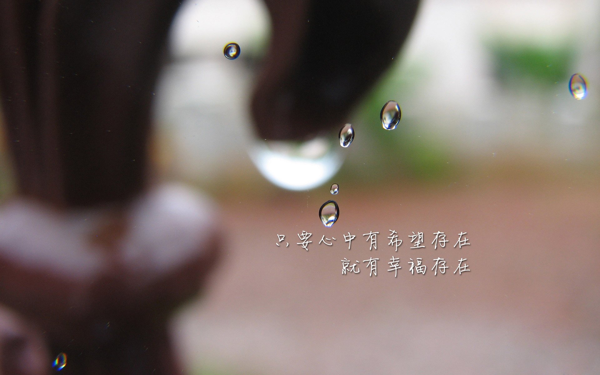 巴雷拉铁腕统治,塞尔维亚如何用一场窒息式压制,把加纳推向悬崖